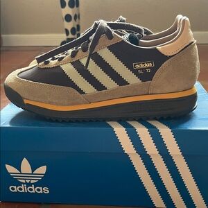 Adidas SL 72 RS